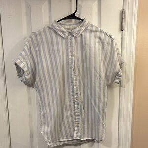 Universal Thread Blue and White Striped Button-Down Shirt